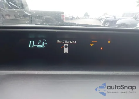 2014 Toyota Prius C Three from USA, damaged, VIN JTDKDTB30E1075790